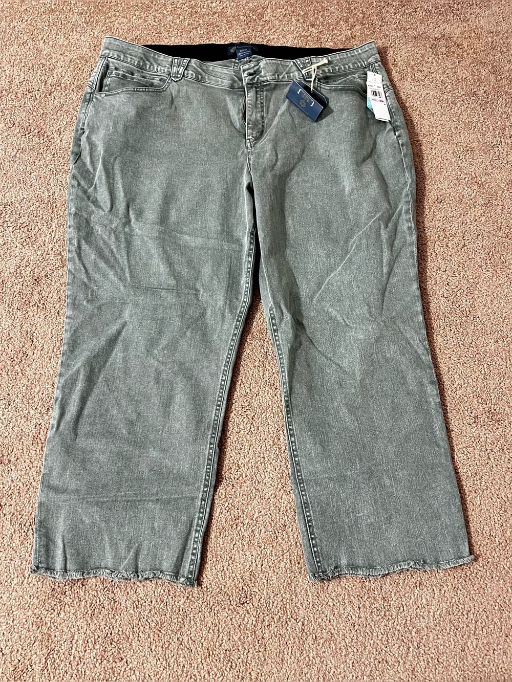NWT! Women’s Democracy jeans